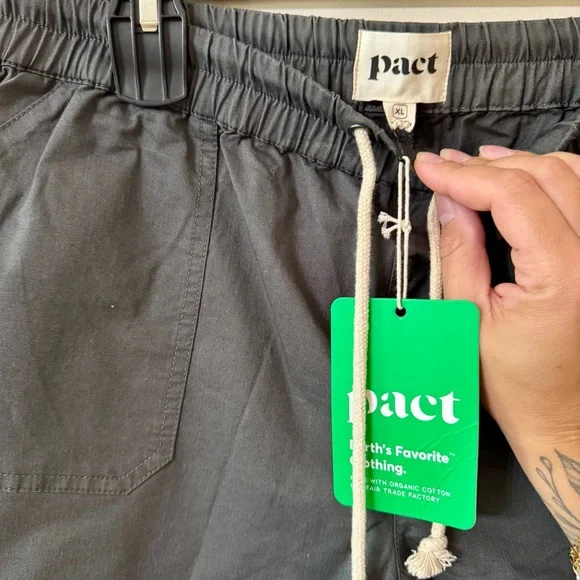 NWT pact organic cotton shorts - size XL - Picture 3 of 5